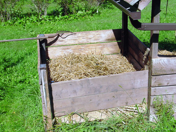 Joe Jenkins Compost Bin humanure compost