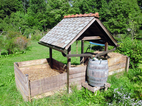 Joe Jenkins Compost Bin humanure compost